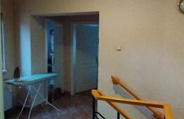 Oportunitate! Casa cu 6 camere, 230 mp, 389 mp teren, zona Farmec