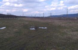 Teren intravilan in Rascruci - Bontida, 7558 mp, front la 3 drumuri