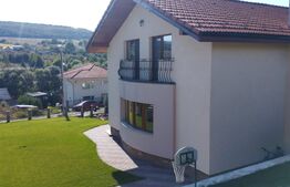 Casa moderna ultrafinisata, la intrare in Chinteni!