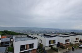 Casa tip duplex  196 mp 245 mp teren, in cartierul Voronet,