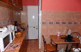Apartament 3 camere, 75 mp, parcare, scara interioara, strada Memorandumului