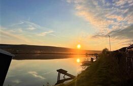 Casa individuala 210 mp utili, 990 mp teren, locatie deosebita,Campenesti