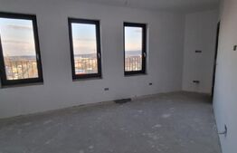 Apartament cu 4 camere, 70 mp, terasa de 14 mp, bloc nou !