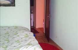 4 camere de vanzare, 78 mp utili, cu 2 balcoane 10 mp si loc de parcare