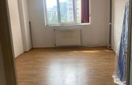 Apartament 2 camere decomandate, etaj intermediar, Intre Lacuri