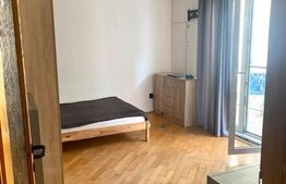Apartament 3 camere, 83 mp, zona Parang