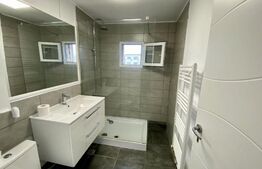 Apartament 3 camere decomandate, 65mp, 2 bai, cartier Intre Lacuri