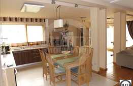 Penthouse 180 mp utili plus 56 mp terasa. La cheie! Complex privat cu piscina