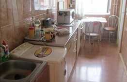 2 camere, 50 mp, decomandat, zona strazii Parang!