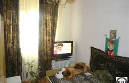 Vanzare 4 camere , cu loc parcare in zona Mehedinti la pret bun