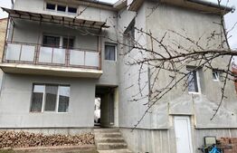 Casa individuala, 270 mp, 350 mp de teren, 11 camere, Dambul Rotund