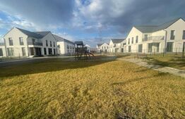 Apartament 2 camere, 42 mp , doua parcari, terasa, Gilau 