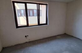  Duplex 4 camere, 135 mp si 240 mp de teren, zona strazii Plevnei