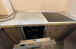 Apartament  2 camere de vanzare, 51 mp, decomandat, zona Piata Flora 