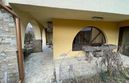 Casa individuala, 434 mp, parcare, 947 mp curte, zona Campului 