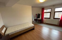 Apartament 3 camere, 80 mp, parcare, terasa, zona străzii Carpați 