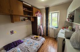 Garsoniera 12mp, etaj 2, zona strazii Gruia