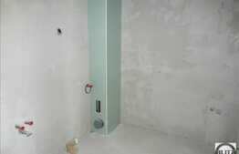 De vanzare apartament cu 3 camere, 60 mp, 2 parcari, semifinisat, zona Tauti!