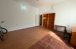 Spatiu birouri cu parcare, zona strazii Decebal!