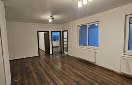 Apartament 3 cam, 74 mp, 2 bai, gradina 45 mp, parcare, zona Sub Cetate