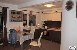 Apartament cu scara interioara, 3 camere, 104 mp utili, zona Stejarului!