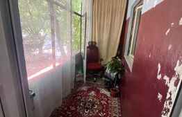 Apartament 4 camere, 78mp, decomandat, etaj intermediar, zona Campului