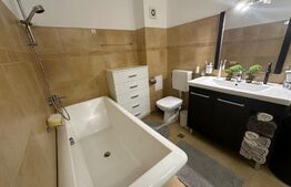 Apartament cu 2 camere, cu balcon, parcare, 55mp, zona Campului