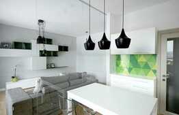 3 camere, 68 mp, 2 terase, complet mobilat, zona linistita de case