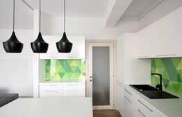 3 camere, 68 mp, 2 terase, complet mobilat, zona linistita de case