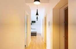 3 camere, 68 mp, 2 terase, complet mobilat, zona linistita de case