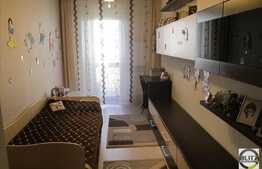 3 camere, decomandate, 70 mp, parcare cu CF, zona strazii E. Quinet