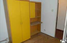 3 camere, 80 mp, decomandat, zona strazii Tasnad!