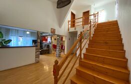 De vanzare casa cu doua intrari separate, 1000mp teren (toate utilitatiile) 