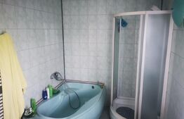 Casa 10 camere, 300 mp utili , teren 700 mp 