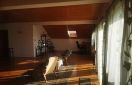 Casa 10 camere, 526 mp utili , teren 700 mp 