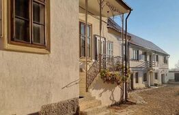 Casa saseasca deosebita 8 camere, 1826 mp teren, Codlea