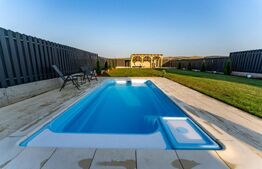 Casa cu 4 dormitoare, 120mp, la cheie, piscina exterioara, Jucu de Mijloc