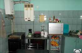 2 camere, 65 mp, curte 255 mp, boxa subsol, zona 7 Strazi