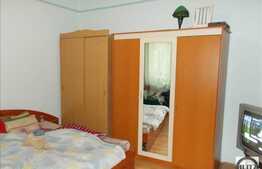 2 camere, 65 mp, curte 255 mp, boxa subsol, zona 7 Strazi