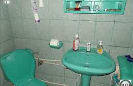 2 camere, 65 mp, curte 255 mp, boxa subsol, zona 7 Strazi