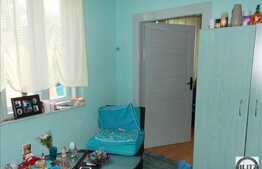 2 camere, 65 mp, curte 255 mp, boxa subsol, zona 7 Strazi