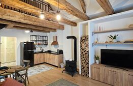 Casă cu două apartamente, 100mp, zona Schei