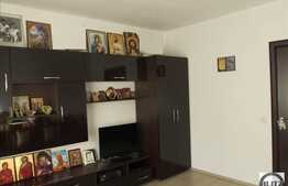 Vanzare 3 camere, 61 mp, POD de 26 mp, zona Terra! Parcare inclusa!