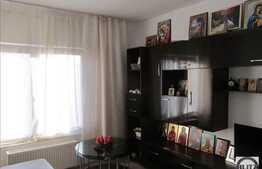 Vanzare 3 camere, 61 mp, POD de 26 mp, zona Terra! Parcare inclusa!