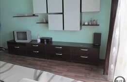 Vanzare 1 camera, 42 mp utili, balcon, decomandat, zona Polus Center, imobil NOU