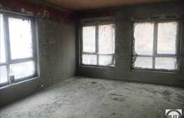 4 camere, 78 mp, semifinisat, 2 parcari, gradina 30 mp, zona strazii Campului!