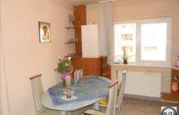 2 camere, decomandat, 58 mp, boxa la subsol, zona strazii Calea Manastur