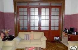 Vanzare 4 camere, 103 mp utili, zona Camera de Comert, cu parcare