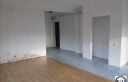 Vanzare 2 camere, 60 mp utili, semidecomandat, zona Stejarului! Pret bun!