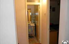 3 camere, 70 mp, etaj intermediar, parcare, boxa, zona Calea Floresti